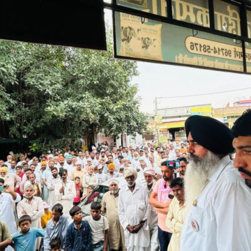 सिरसा में शहीद किसानों के रखा मौन:भारतीय किसान एकता और हरियाणा किसान एकता ने इंसाफ यात्रा शुरू की